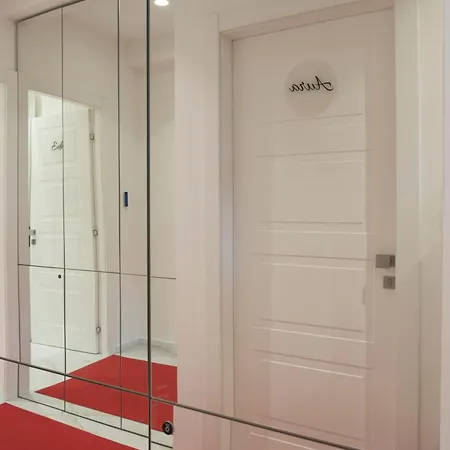 Reggio Charme 住宿加早餐酒店 雷焦卡拉布里亚